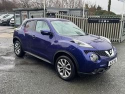 Blue Used 2015 Nissan Juke Tekna SUV | £4,995 (Fair price)