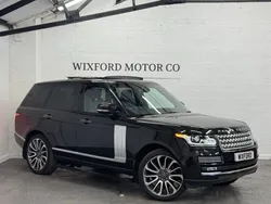Black Used 2015 Land Rover Range Rover Vogue SE SUV | £19,495 (Fair price)