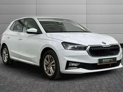 Moon white metallic Used 2025 Skoda Fabia SE L Hatchback | £19,800 (Fair price)
