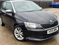 Black Used 2015 Skoda Fabia SE Hatchback | £5,991 (Fair price)