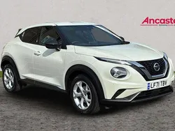 Pearl storm white Used 2021 Nissan Juke N-Connecta SUV | £13,975 (Fair price)