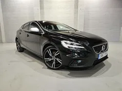 Black Used 2017 Volvo V40 R-Design Pro Estate | £8,650 (Fair price)