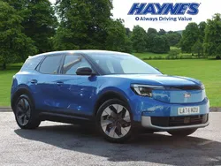 Blue Used 2024 Ford Explorer Extended Range SUV | £32,000