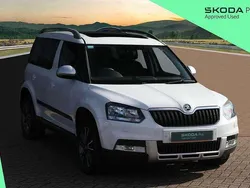White Used 2017 Skoda Yeti Outdoor SE Drive SUV | £12,838 (Fair price)