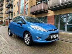 Blue Used 2011 Ford Fiesta Zetec Hatchback | £5,350 (Fair price)