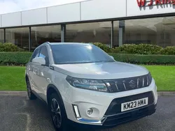 White Used 2022 Suzuki Vitara SZ5 SUV | £20,295 (Fair price)