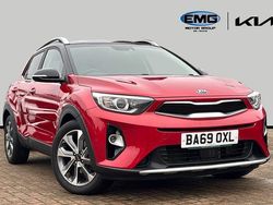 Red Used 2020 Kia Stonic SUV | £13,995 (Fair price)