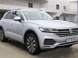 Silver Used 2020 VW Touareg SEL SUV | £26,999 (Fair price)
