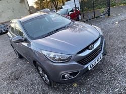 Grey Used 2015 Hyundai ix35 SE SUV | £3,465 (Fair price)