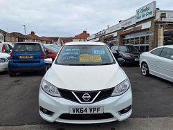White Used 2014 Nissan Pulsar Tekna Hatchback | £5,695 (Fair price)