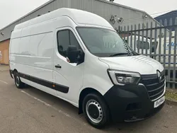White Used 2023 Renault Master Business Van | £13,995