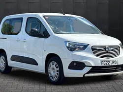 White Used 2022 Vauxhall Combo Edition MPV | £14,792 (Good price)
