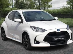 White Used 2023 Toyota Yaris Hybrid Design Hatchback | £17,800 (Fair price)