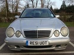 Used 2001 Mercedes E320 Estate | £2,295