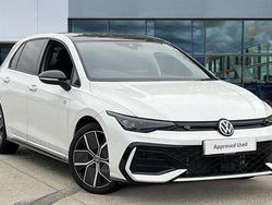 White New 2025 VW Golf VIII R-line Hatchback | £31,114 (Expensive)