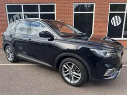 Black Used 2022 MG HS Exclusive SUV | £12,700 (Fair price)