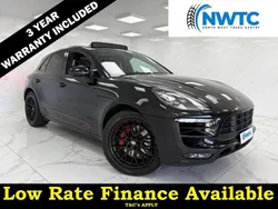 Black Used 2017 Porsche Macan SUV | £26,295 (A bit pricey)
