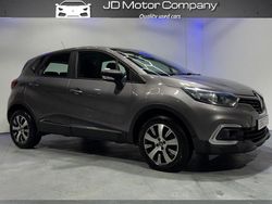 Grey Used 2018 Renault Captur Expression+ SUV | £6,000 (Fair price)