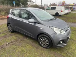 Grey Used 2016 Hyundai i10 SE Hatchback | £4,995 (Fair price)