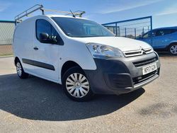 White Used 2017 Citroën Berlingo MPV | £4,495 (Fair price)