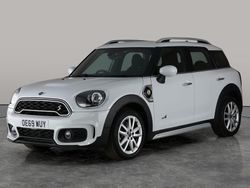 White Used 2020 Mini Cooper Countryman Sport SUV | £18,734 (Fair price)