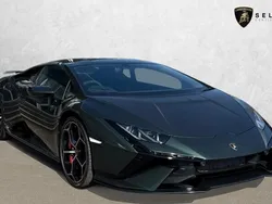 Green Used 2023 Lamborghini Huracán Coupe | £222,990