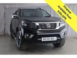 Black Used 2020 Nissan Navara Tekna Pickup | £14,300 (Super price)