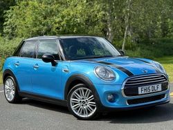 Blue Used 2015 Mini Cooper Hatch Hatchback | £9,500 (Fair price)