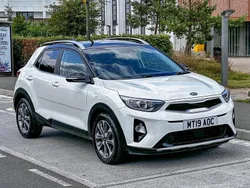White Used 2019 Kia Stonic 4 SUV | £13,295 (Fair price)