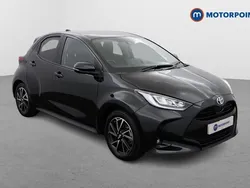 Black Used 2022 Toyota Yaris Hybrid Design Hatchback | £15,999 (Good price)
