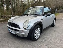 Silver Used 2003 Mini ONE Hatch Hatchback | £1,495 (Fair price)