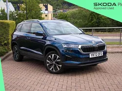 Petrol blue metallic Used 2022 Skoda Karoq SE L SUV | £21,995 (Fair price)