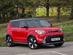 Red Used 2014 Kia Soul SUV | £4,695 (Expensive)