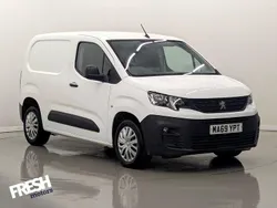 White Used 2019 Peugeot Partner MPV | £7,490 (Fair price)