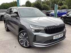 Graphite grey metallic New 2025 Skoda Kodiaq SportLine SUV | £35,765 (Fair price)