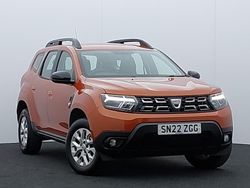 Orange Used 2022 Dacia Duster Comfort SUV | £13,998 (Fair price)