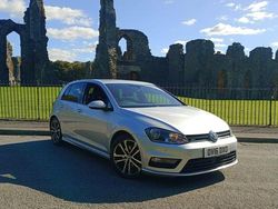 Silver Used 2016 VW Golf VII R-line Hatchback | £7,499 (Good price)