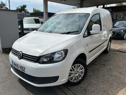 White Used 2015 VW Caddy Trendline MPV | £9,850 (Fair price)