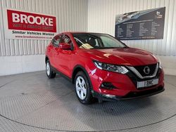 Red Used 2019 Nissan Qashqai Acenta Premium SUV | £9,390 (Good price)