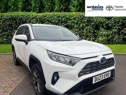 Pure white Used 2023 Toyota RAV4 Hybrid Design SUV | £29,495 (Good price)