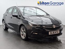 Black Used 2016 Vauxhall Astra SRi Hatchback | £5,850 (Fair price)
