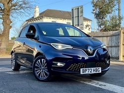 Midnight blue Used 2022 Renault Zoe Techno Hatchback | £17,000