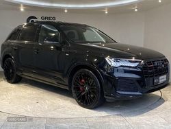 Black Used 2023 Audi Q7 S-Line SUV | £40,990 (Fair price)