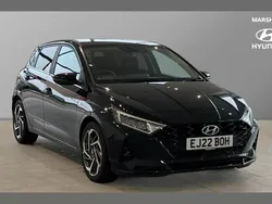 Black Used 2022 Hyundai i20 Premium Hatchback | £15,042 (Fair price)