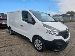 White Used 2019 Renault Trafic Business Van | £6,999 (Super price)