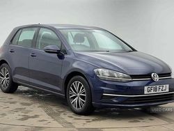 Blue Used 2018 VW Golf VII SE Hatchback | £11,750 (Fair price)
