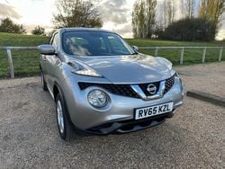 Silver Used 2015 Nissan Juke Visia SUV | £5,975 (Good price)