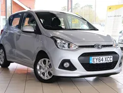 Silver Used 2015 Hyundai i10 SE Hatchback | £9,370 (Fair price)