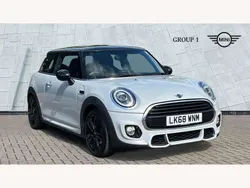 Silver Used 2018 Mini Cooper Hatch Hatchback | £15,950 (Fair price)
