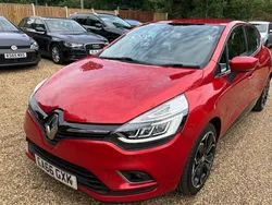 Red Used 2017 Renault Clio IV Dynamique Hatchback | £5,495 (Fair price)
